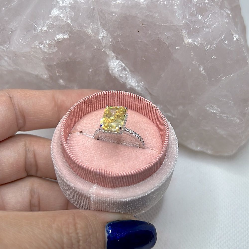 Yellow canary radiant crush ice engagement ring bridal ring - Picture 4 of 10